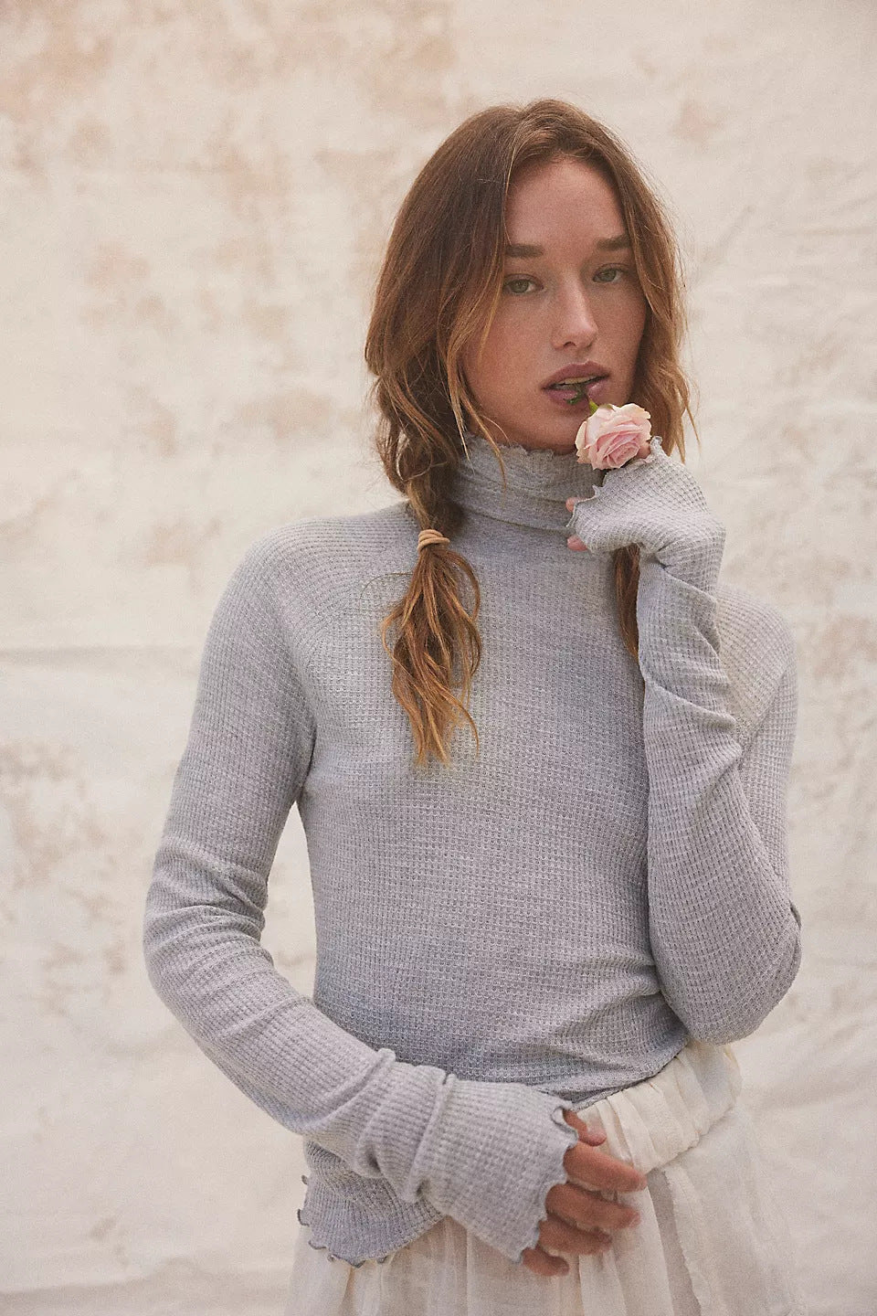 Hengra Women's Ribbed Turtleneck Long Sleeve Top Slim Fit Thermal Sweater